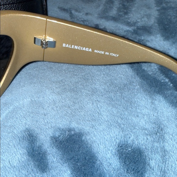 Balenciaga Gold Shield Runway Glasses - Picture 5 of 8